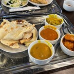 用户对于クリスタル ジョジョ 栄町店的评论图