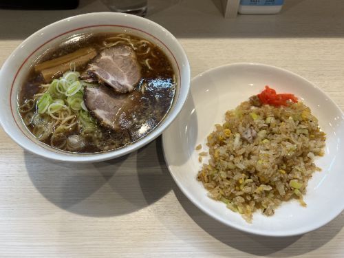 用户对于らーめん つむぎ的评论图