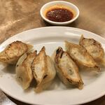 用户对于知食府的评论图