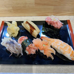 用戶對於立喰い寿司 鮨處八千代 新宿三丁目店的評論圖