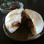 用戶對於平和会館の豚まん 本館的評論圖