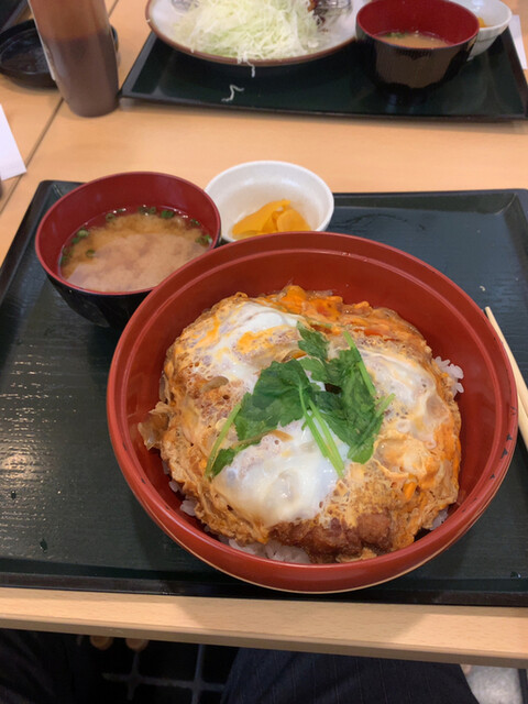 用戶對於とんかつ伊勢  新宿野村ビル店的評論高清圖