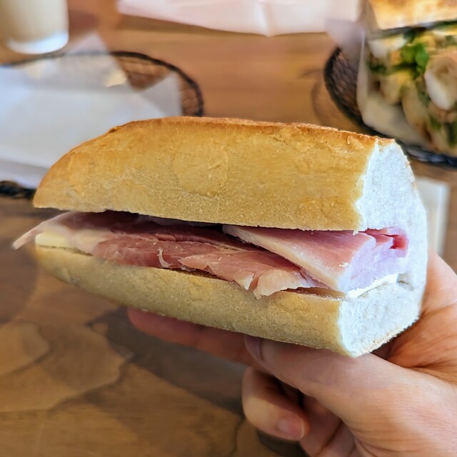User's recommendation image for トシオークーデュパン