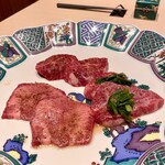 用户对于西麻布けんしろう的评论图