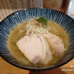 User's review image for ハちゃんラーメン