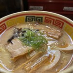 用戶對於九州じゃんがららあめん 原宿店的評論圖