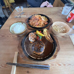 用户对于オンザテーブル的评论图