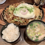 用戶對於下町焼きそば 銀ちゃん 上野広小路店的評論圖