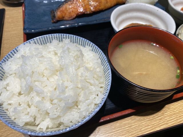 用戶對於一夜干しと海鮮丼 できたて屋 ステラプレイス店的評論高清圖