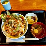 用户对于まことや的评论图