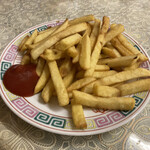 用户对于中国東北料理　美食村的评论图