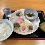 用戶對於まるみ食堂的評論圖