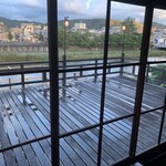 用戶對於露瑚的評論圖