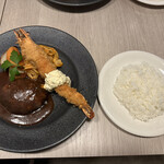 用户对于洋食コノヨシ 南区石山店的评论图