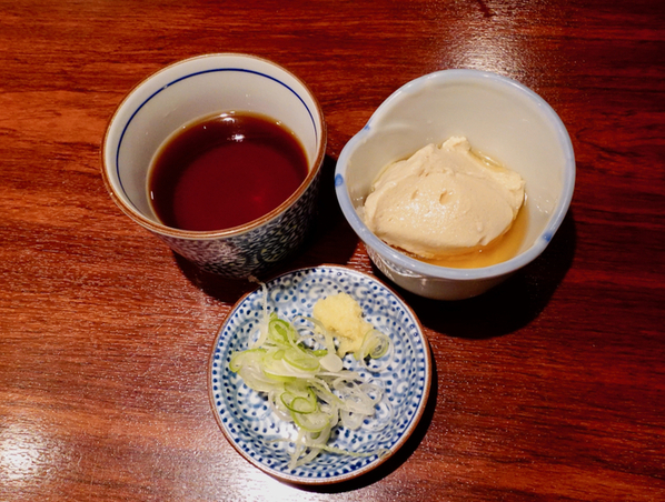 用戶對於酒と味噌煮込み 味噌煮込罠的評論圖