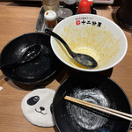 用户对于熟成醤油らーめん 十二分屋 城陽店的评论图