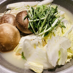 User's review image for 博多水炊きと炭火焼き鳥 美神鶏