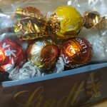 用戶對於リンツ ショコラ ブティック 天神地下街店的評論圖