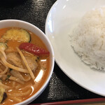 用户对于ヴィエン タイ的评论图