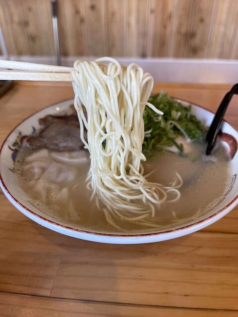 用户对于長浜ラーメン一番 福知山駅前店的评论高清图