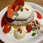 User's review image for カフェ アクイーユ 恵比寿店