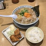 用戶對於丸源ラーメン 桂店的評論圖