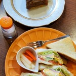 用户对于DAIBAN COFFEE cafe的评论图