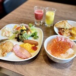 用戶對於ボンサルーテ カフェ的評論圖