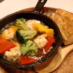 User's review image for シカゴピザ＆スフレオムレツ Meat&Cheese ARK2nd 新宿店