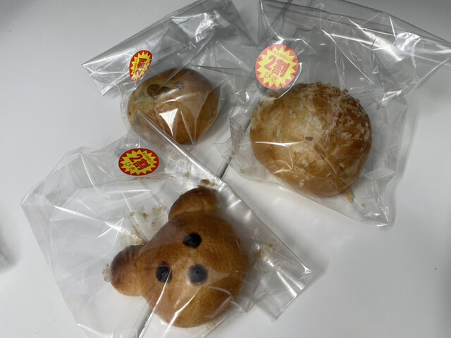 用户对于MILK IN BREAD的评论高清图