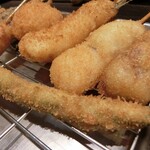 用户对于串かつじゃんじゃん 新世界本店的评论图
