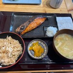 用戶對於干物炭火焼 はじめ食堂 四ツ谷本店的評論圖