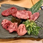 用户对于堺炭火ホルモン縁や的评论图