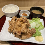 用戶對於つくね・唐揚げ・レモンサワー 手ごね屋 渋谷店的評論圖