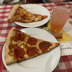 User's review image for ラッコズ ニューヨークスタイルピザ