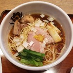 用戶對於満鶏軒 秋葉原UDX秋葉原拉麺劇場店的評論圖