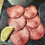 用户对于焼肉 円満的评论图