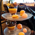 User's review image for パティスリー カフェ ロール