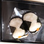 用户对于おにぎりのありんこ オーロラタウン店的评论图