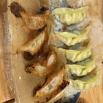 用户对于餃子のさんくみ的评论图