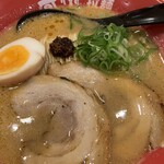 User's review image for えび豚骨拉麺 春樹 笹塚店