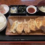 用戶對於恒源餃子的評論圖