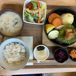 用户对于Cafe Dining Sera的评论图