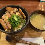 用户对于豚ステーキ・カフェBALぼーく的评论图