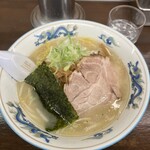 用戶對於味の華龍的評論圖