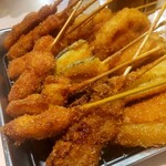 用户对于串かつじゃんじゃん 本町店的评论图