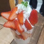 User's review image for マルトメ・ザ・ジューサリー パフェテリア 心斎橋パルコ店