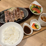 用户对于鉄板・串焼きSABRINA的评论图
