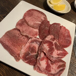 用户对于和牛焼肉ブラックホール 池袋西口店的评论图