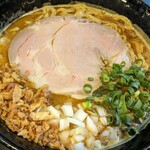 用户对于麺ジャラスK的评论图